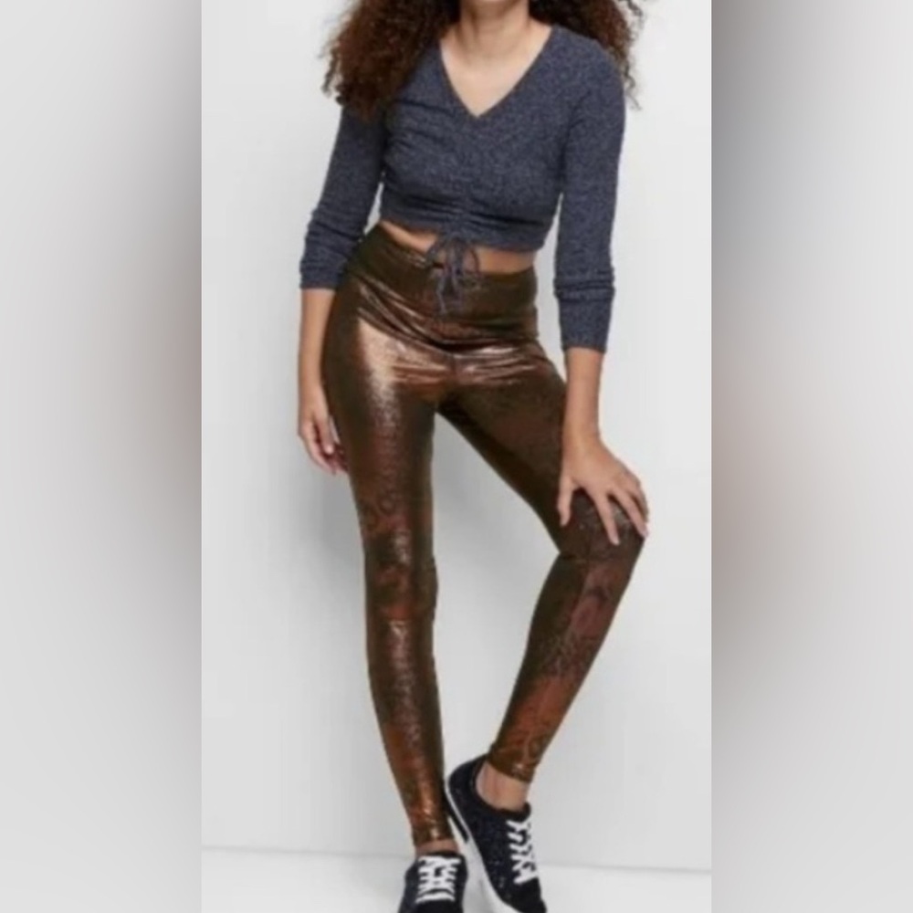 Wild Fable Women's Metallic Animal Print High Waist Leggings -- Size Medium